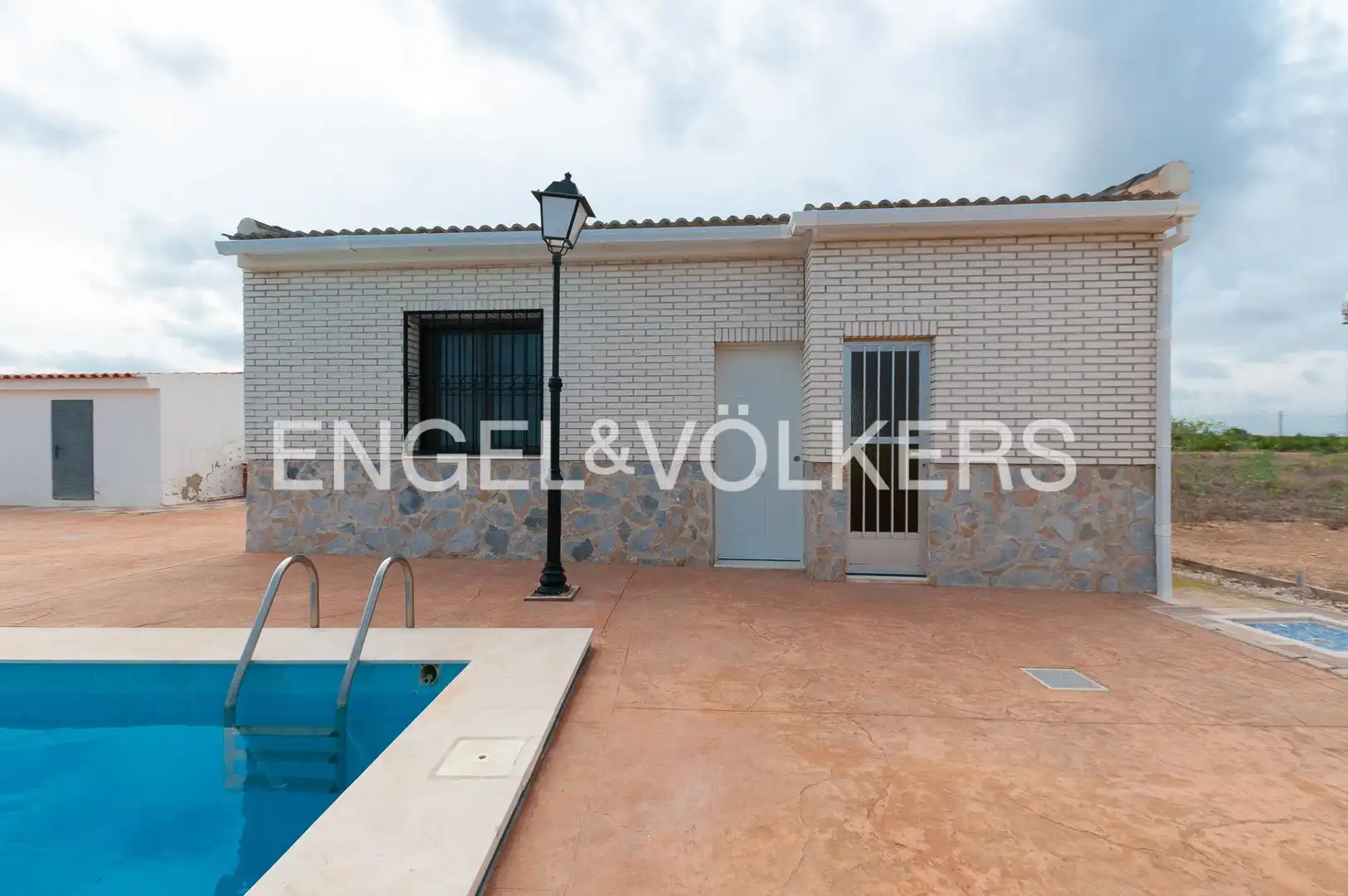 Vista exterior de Finca rústica en venta en Los Montesinos con Aire acondicionado, Calefacción y Piscina