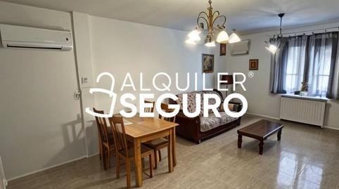 Photo 5 of Flat to rent in Italia, Centro, Madrid