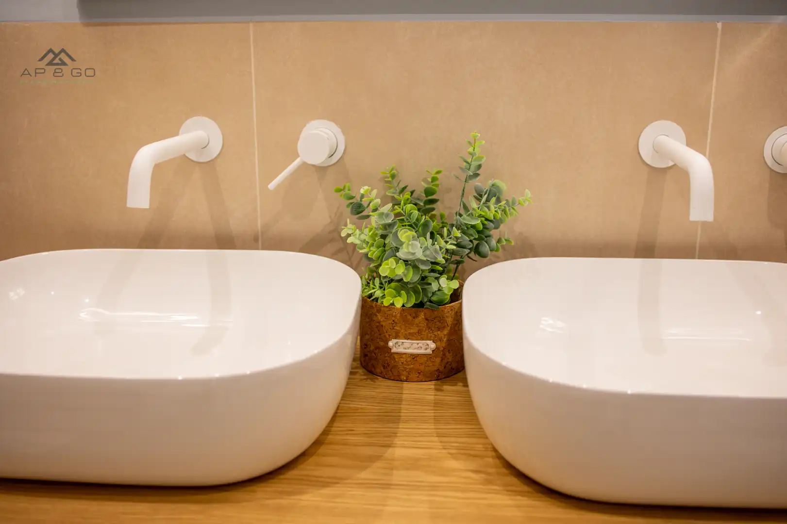 Badezimmer von Wohnung zur Miete in Almuñécar mit Heizung, Terrasse und Möbliert