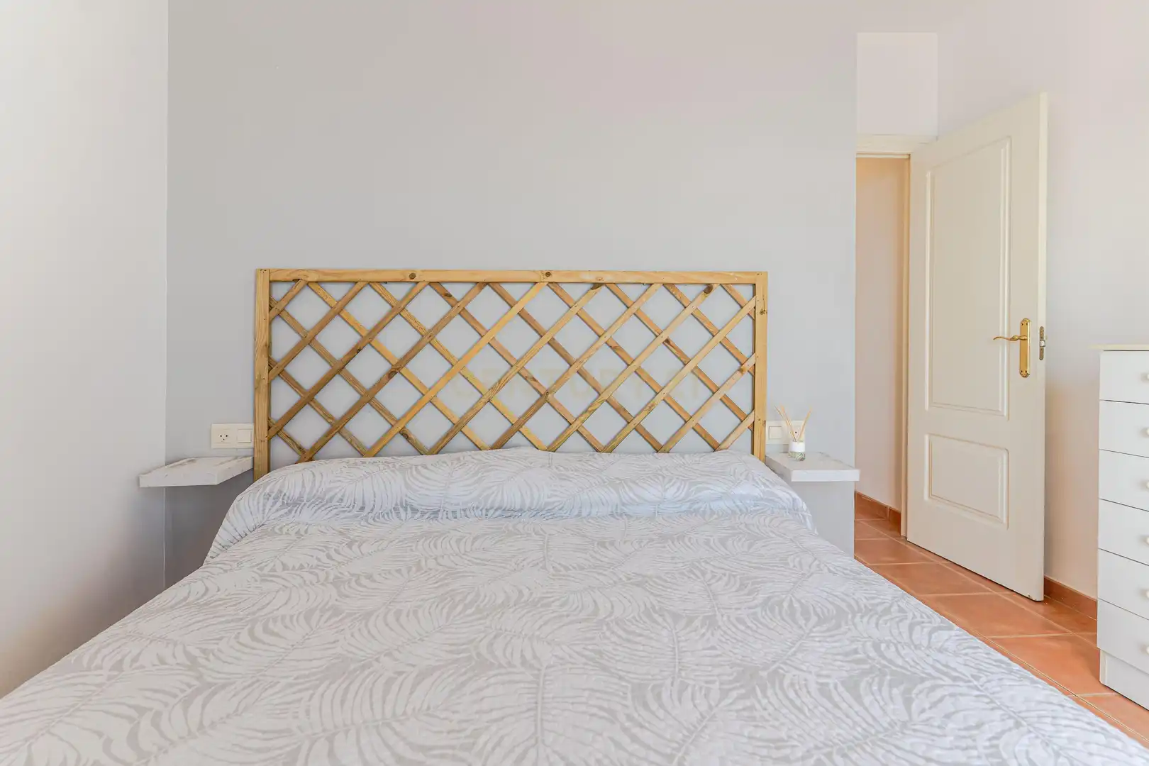 Dormitori de Apartament en venda en Sorvilán amb Balcó