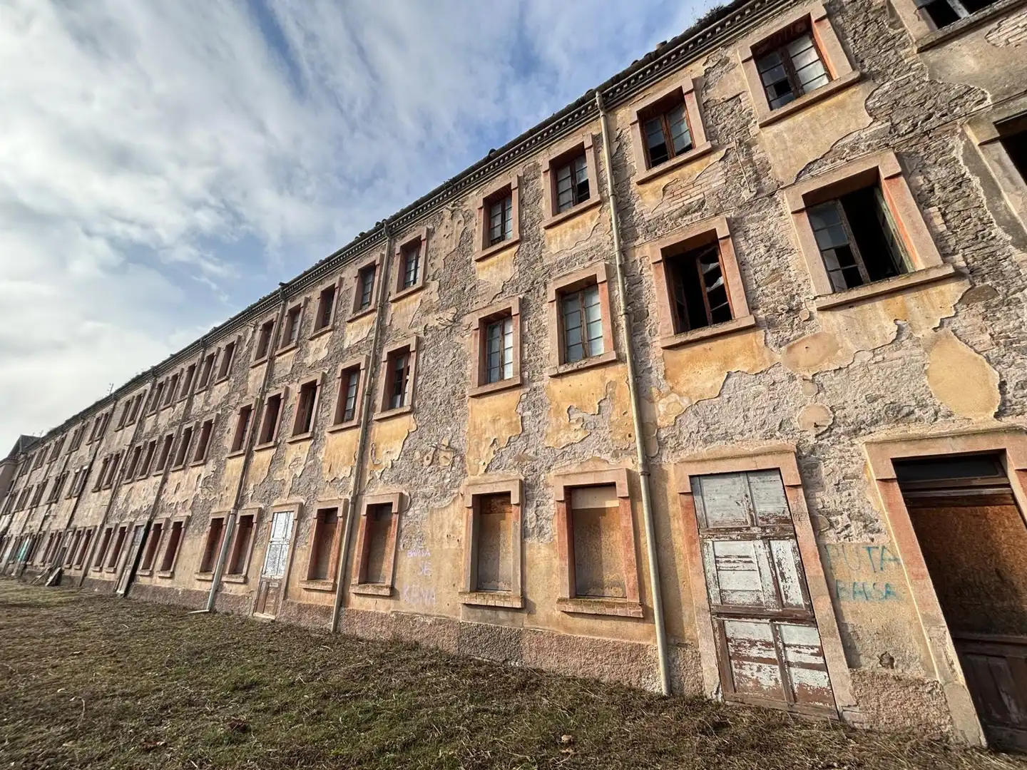 Exterior view of Buildings for sale in Balsareny