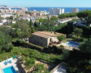 Jardí de Finca rústica en venda en Calonge amb Aire condicionat i Piscina