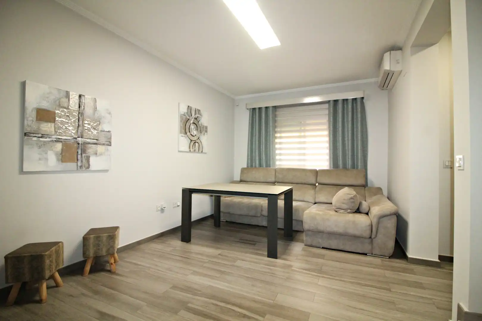 Sala de estar de Casa adosada en venta en San Juan del Puerto con Amueblado