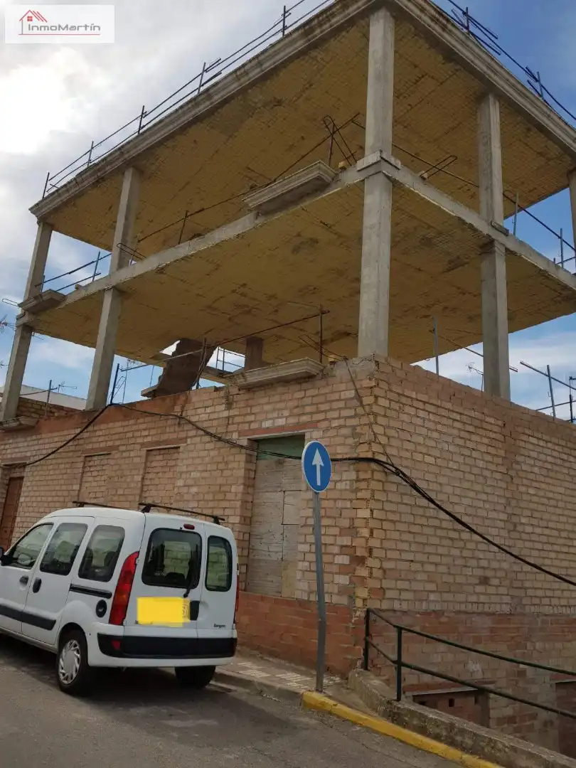 Außenansicht von Gebäude zum Verkauf in Alcalá del Río
