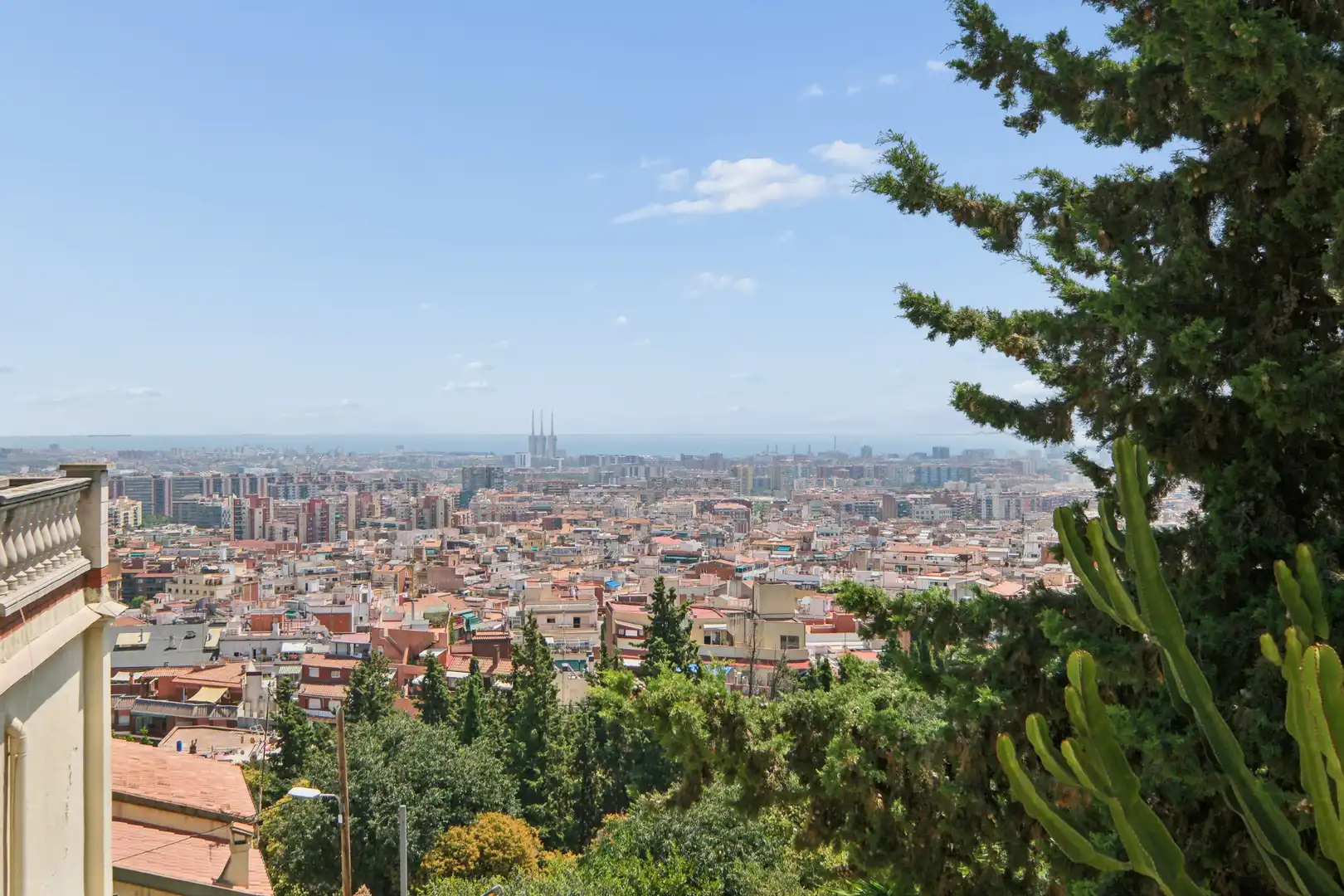 Vista exterior de Casa o xalet en venda en Barcelona amb Aire condicionat, Calefacció i Terrassa