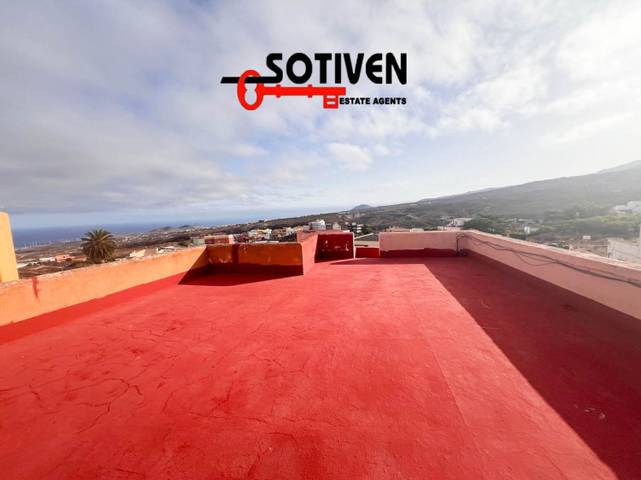 Casa-chalet en Venta en Arico