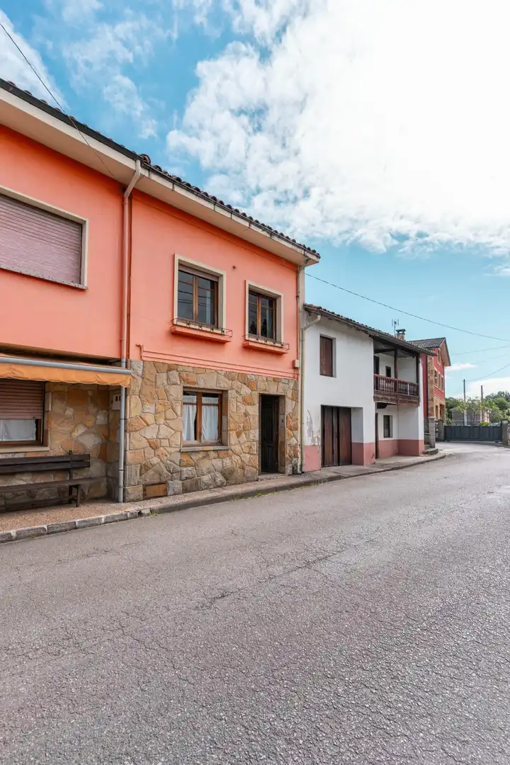 Exterior view of Houses for sale in Nava  with Heating, Private garden and Terrace