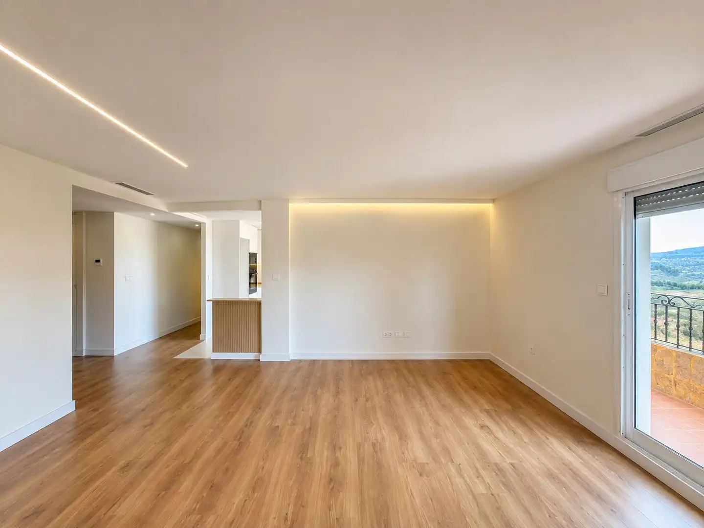Attic for sale in Aspe  with Air Conditioner, Terrace and Storage room