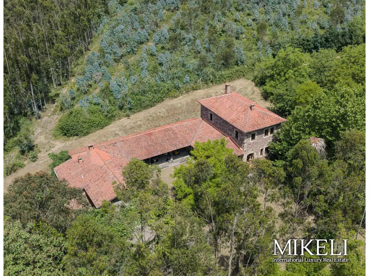 Vista exterior de Casa o chalet en venta en Escalante con Jardín privado