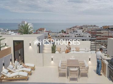 Ático con balcón en venta en Playa del Cura