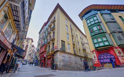 Vista exterior de Pis en venda en  Pamplona / Iruña amb Calefacció i Balcó