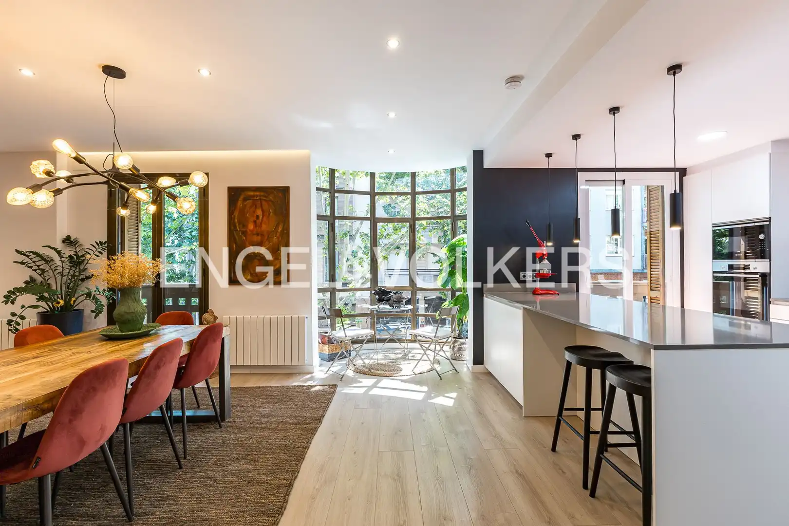 Cocina de Piso de alquiler en Barcelona con Aire acondicionado, Calefacción y Jardín privado