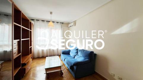Photo 3 of Flat to rent in De Cuevas, Valdeacederas,  Madrid Capital
