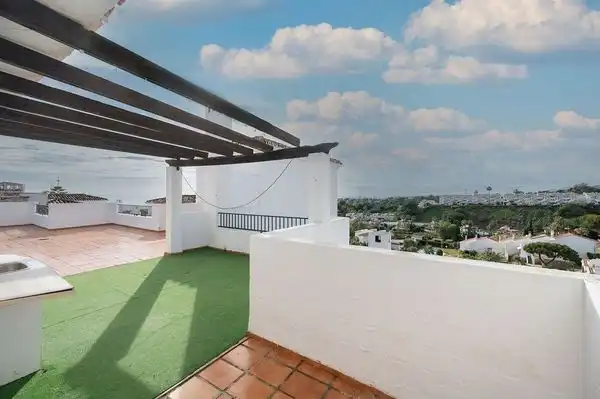 Dúplex amb piscina en venda a Calle Jose Orbaneja De Calahonda, imagen 25