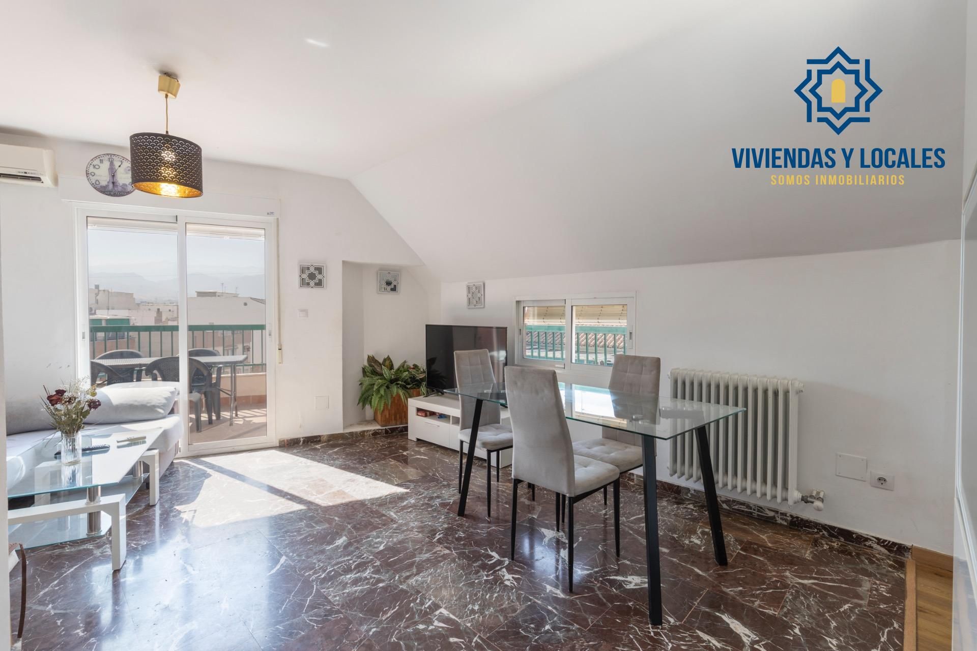 Living room of Attic for sale in  Granada Capital  with Air Conditioner, Heating and Terrace