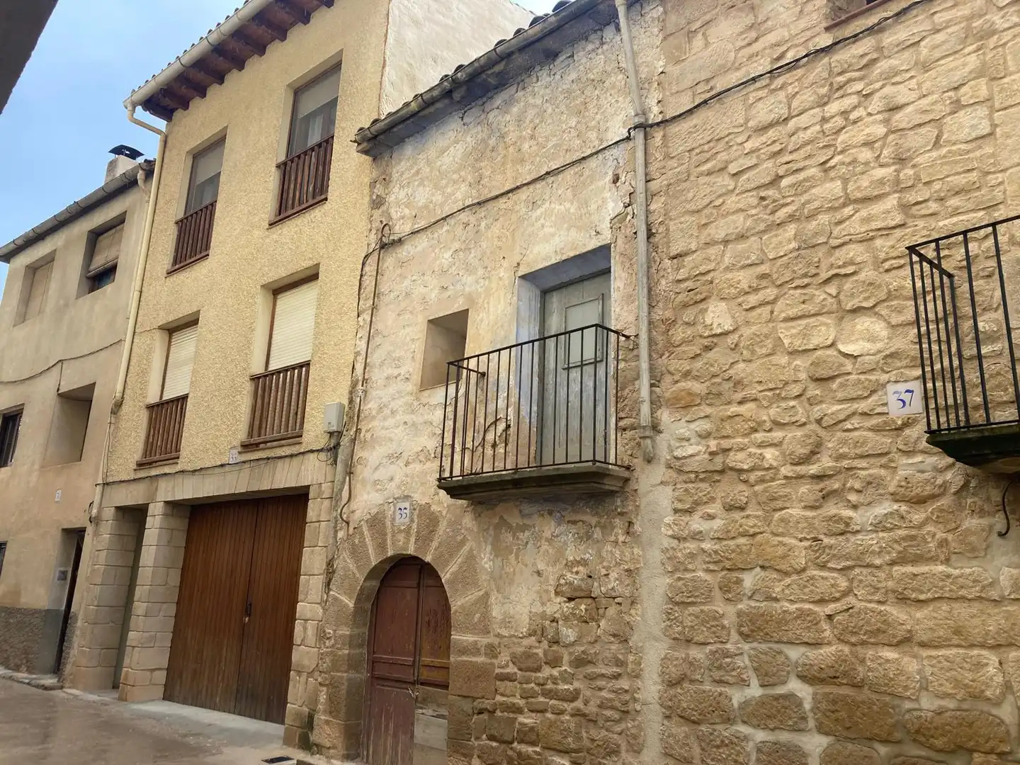 Vista exterior de Casa o xalet en venda en Calaceite amb Balcó
