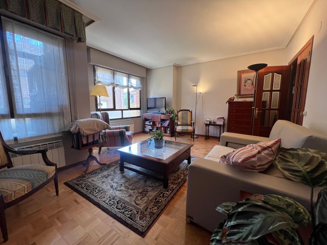 Living room of Flat for sale in Vitoria - Gasteiz  with Heating, Terrace and Storage room