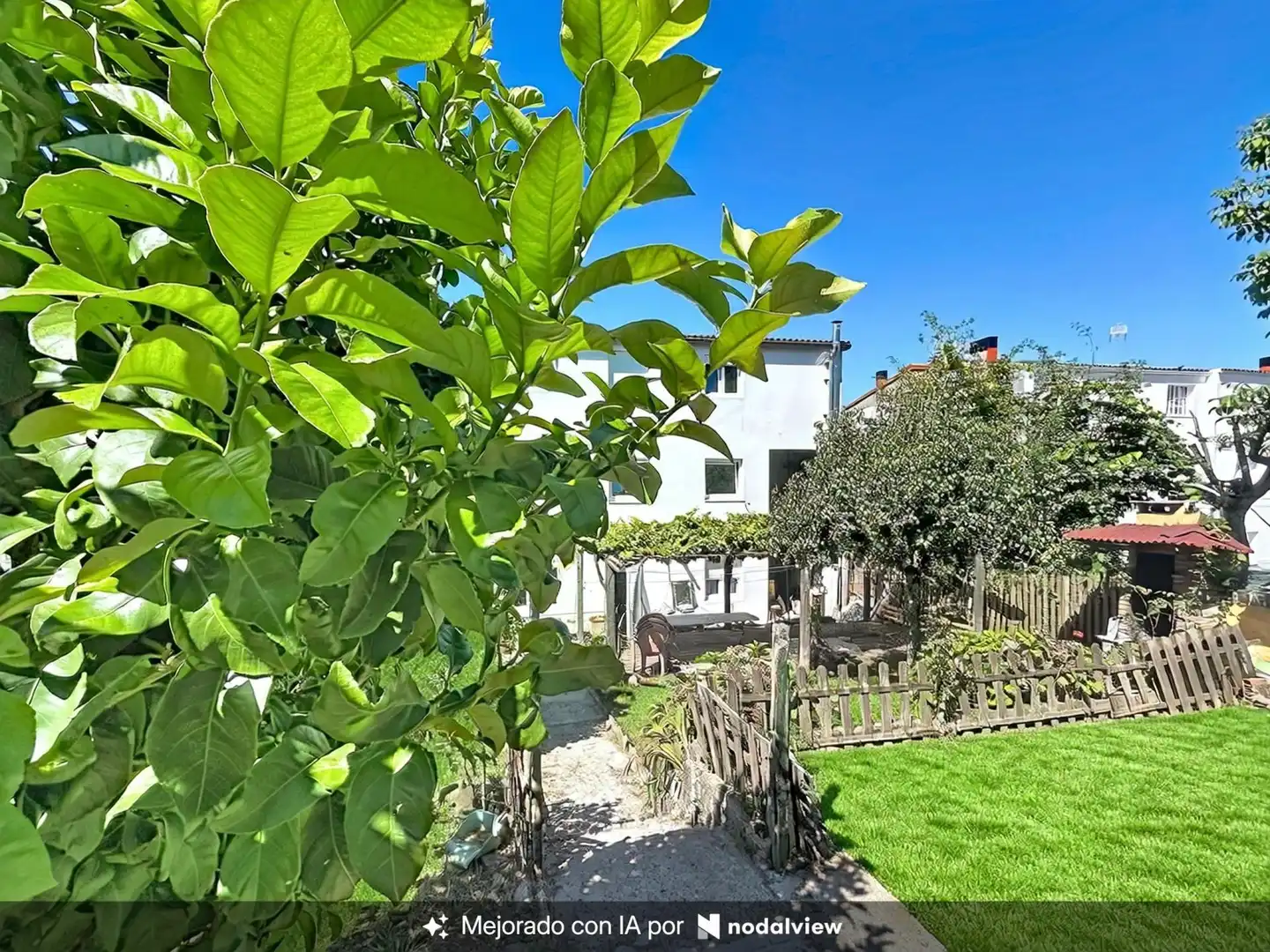 Jardí de Pis en venda en Santiago de Compostela  amb Calefacció i Terrassa