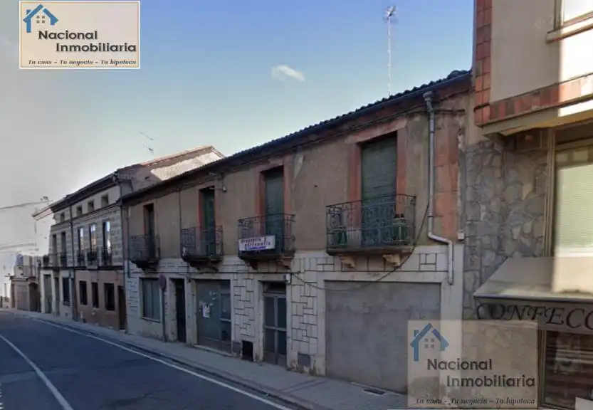 Casa en venda a Cantalejo