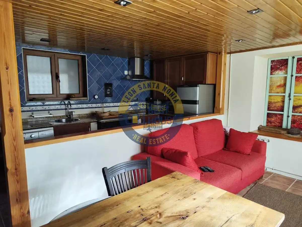 Casa con giardino in vendita a Valdesamario, imagen 6