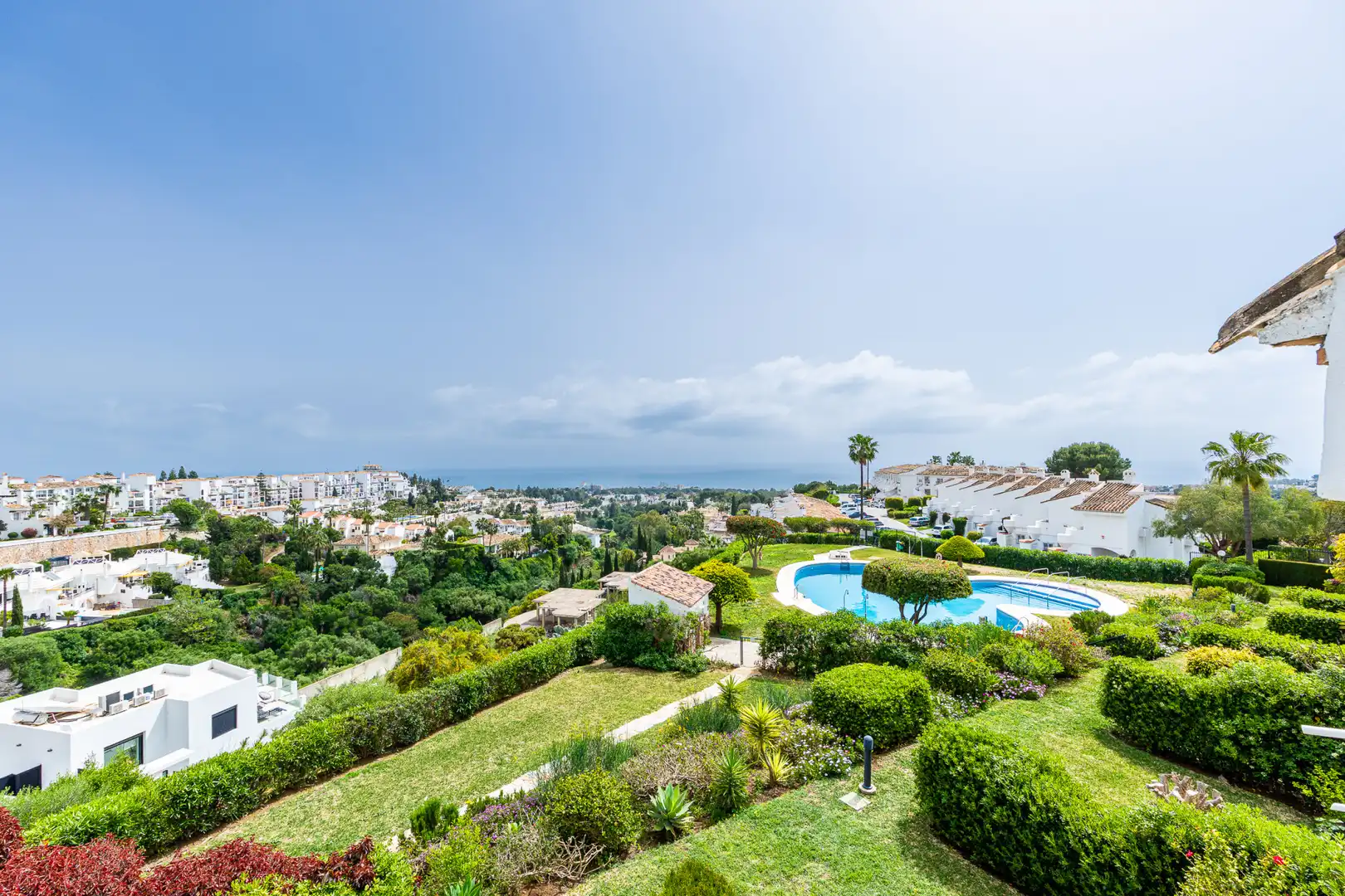 Adossat amb piscina en venda a Calahonda