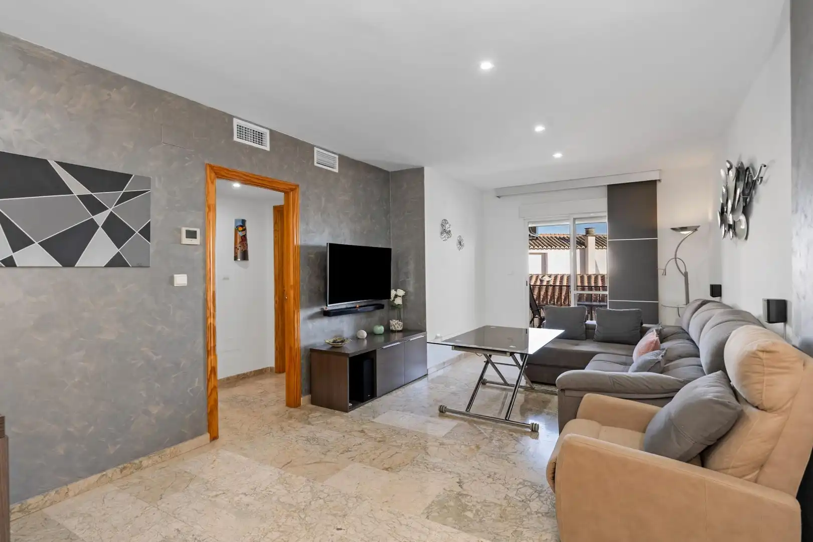 Living room of Flat for sale in Atarfe  with Air Conditioner, Terrace and Furnished
