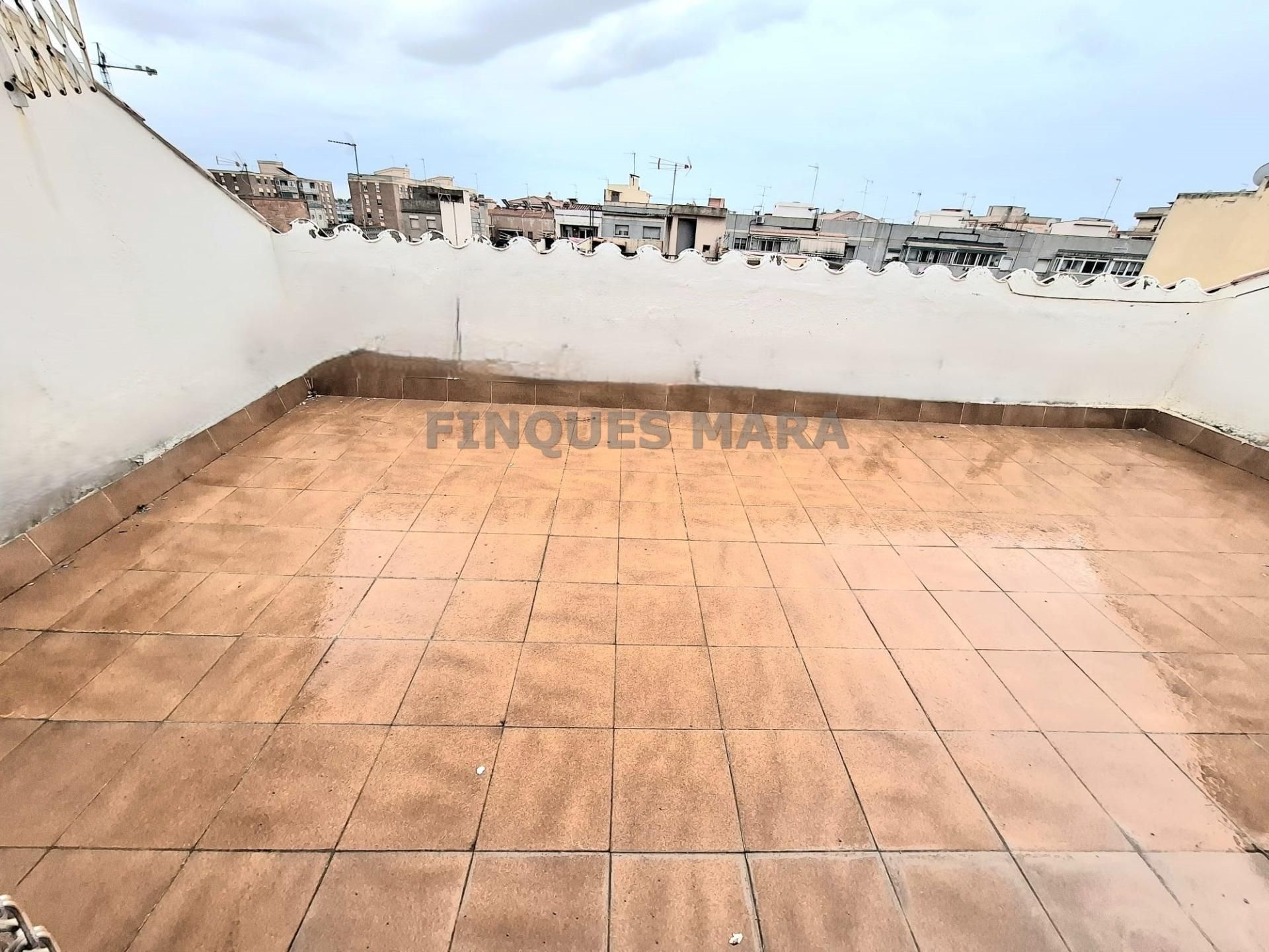 Terrassa de Casa o xalet en venda en Sant Boi de Llobregat amb Calefacció, Terrassa i Balcó