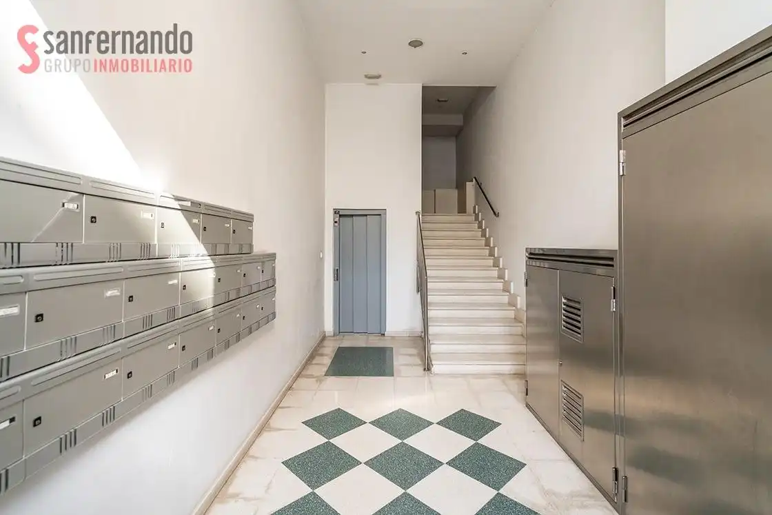 Apartamento en venta en Santander con Calefacción y Parquet
