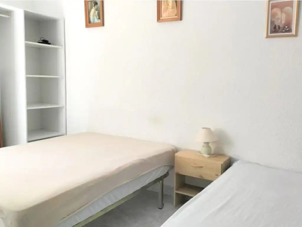 Dormitori de Casa o xalet en venda en Torrevieja amb Aire condicionat, Moblat i Forn