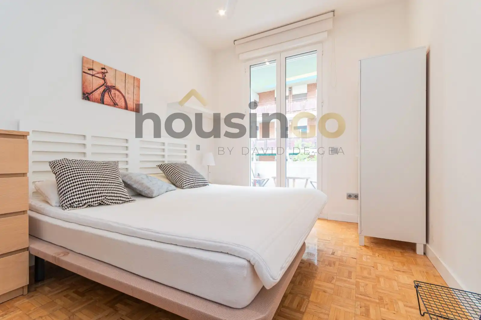 Bedroom of Flat for rent in Chamberí