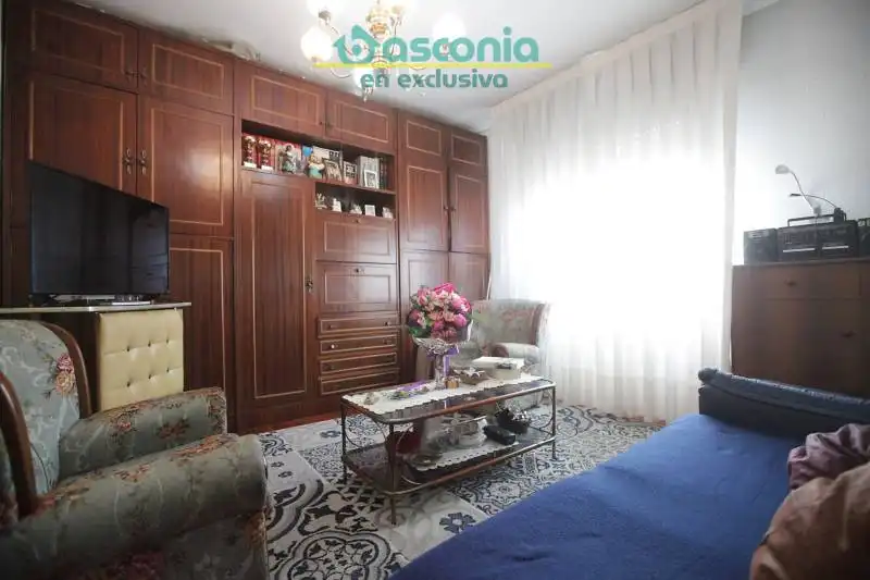 Appartamento con balcone in vendita a Arabaren Kalea, imagen 8