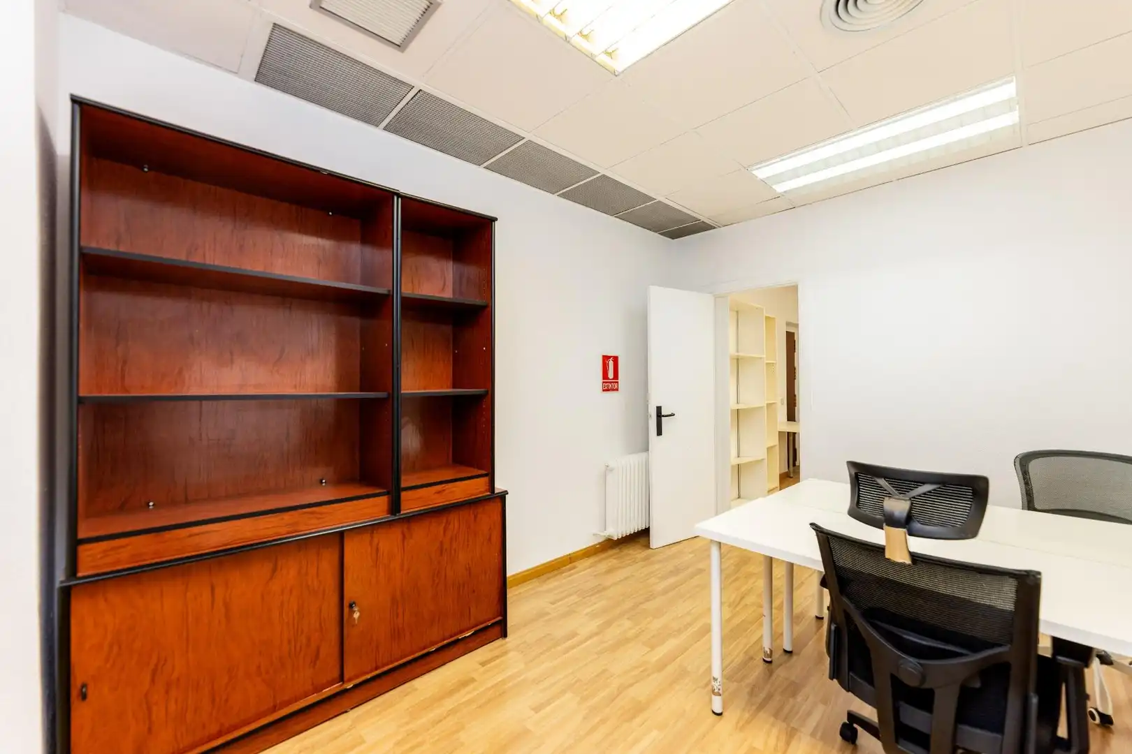Büro zur Miete in Madrid mit Klimaanlage und Heizung