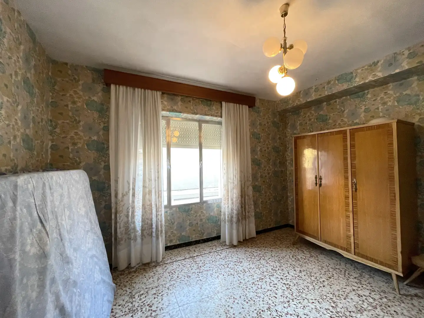 Bedroom of Houses for sale in Pedro Muñoz  with Heating, Terrace and Storage room