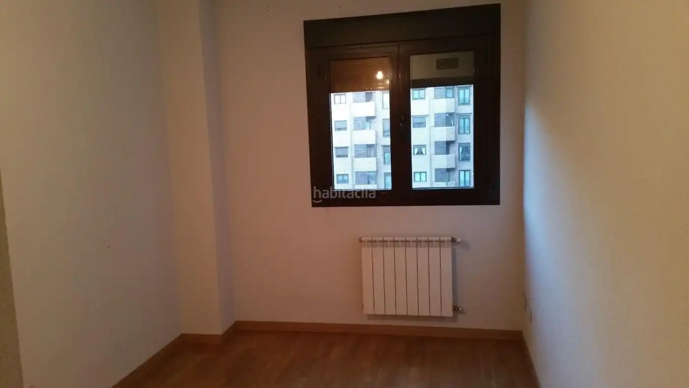 Appartamento con piscina in affitto a Calle Provisional el Yesero 14, imagen 5