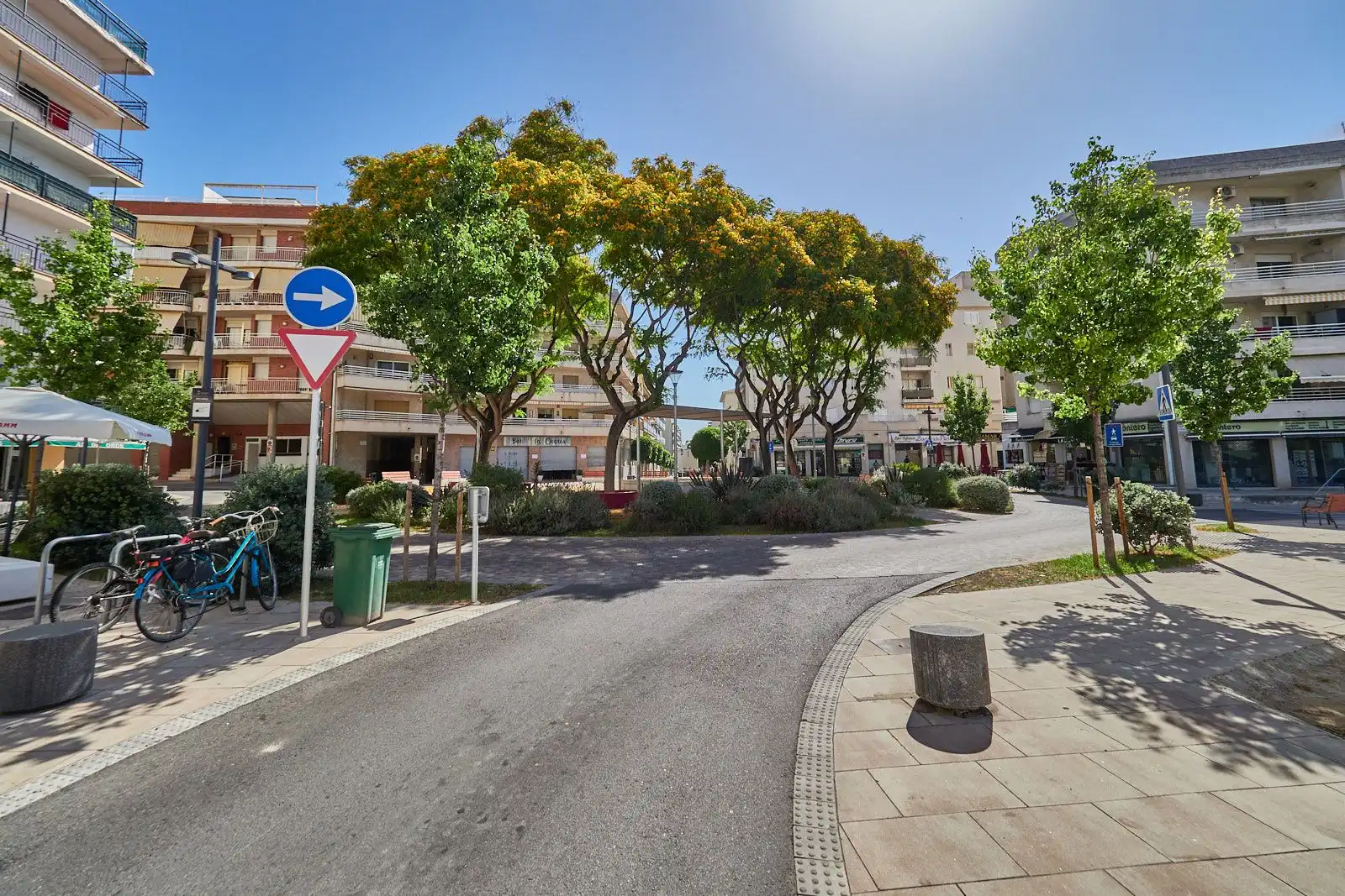 Vista exterior de Pis en venda en Torredembarra amb Terrassa