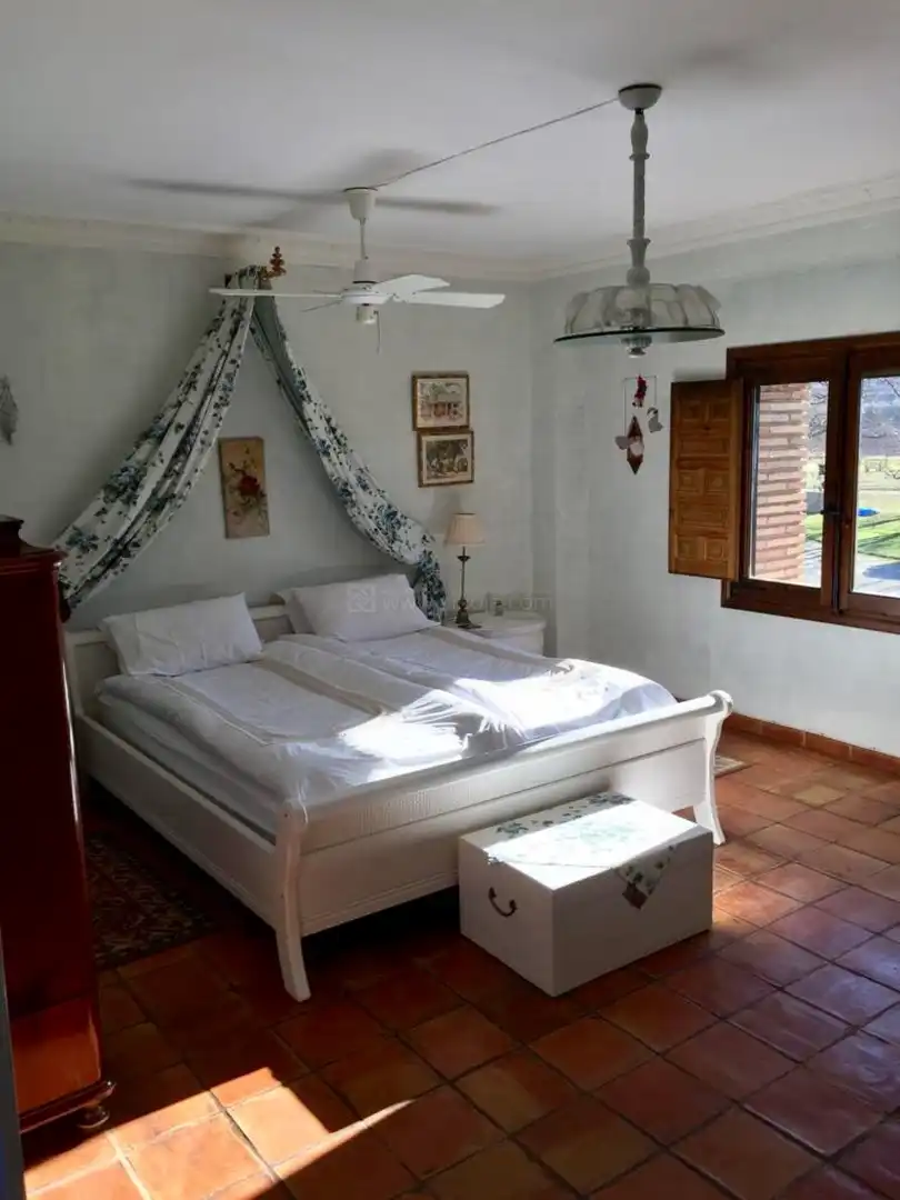 Bedroom of Houses for sale in  Logroño  with Heating, Private garden and Swimming Pool
