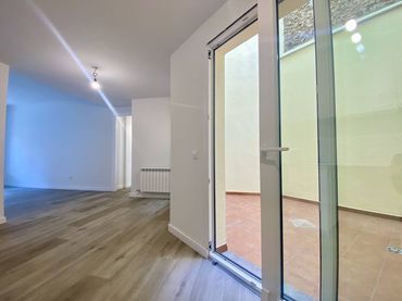 Pis amb ascensor en venda a Avenida SANT JOAN LES ABADESES 33