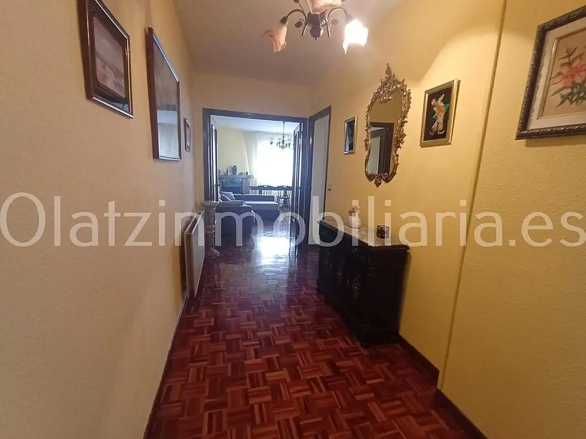Flat for sale in Medina de Pomar  with Heating, Terrace and Community pool