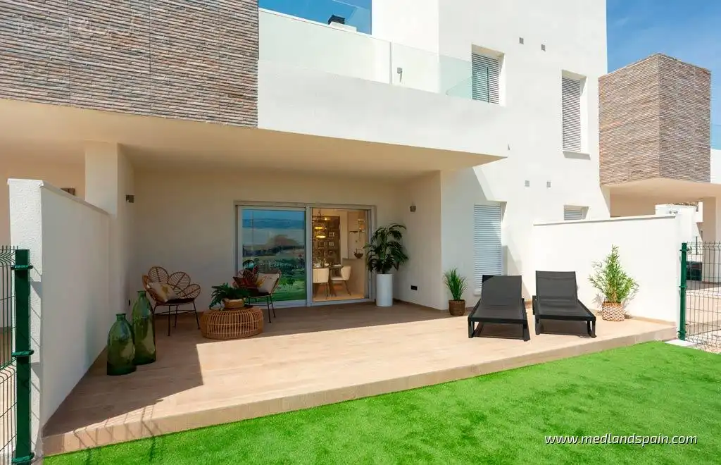 Apartament amb piscina en venda a Algorfa
