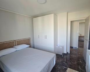 Bedroom of Apartment to share in  Granada Capital  with Air Conditioner, Heating and Furnished