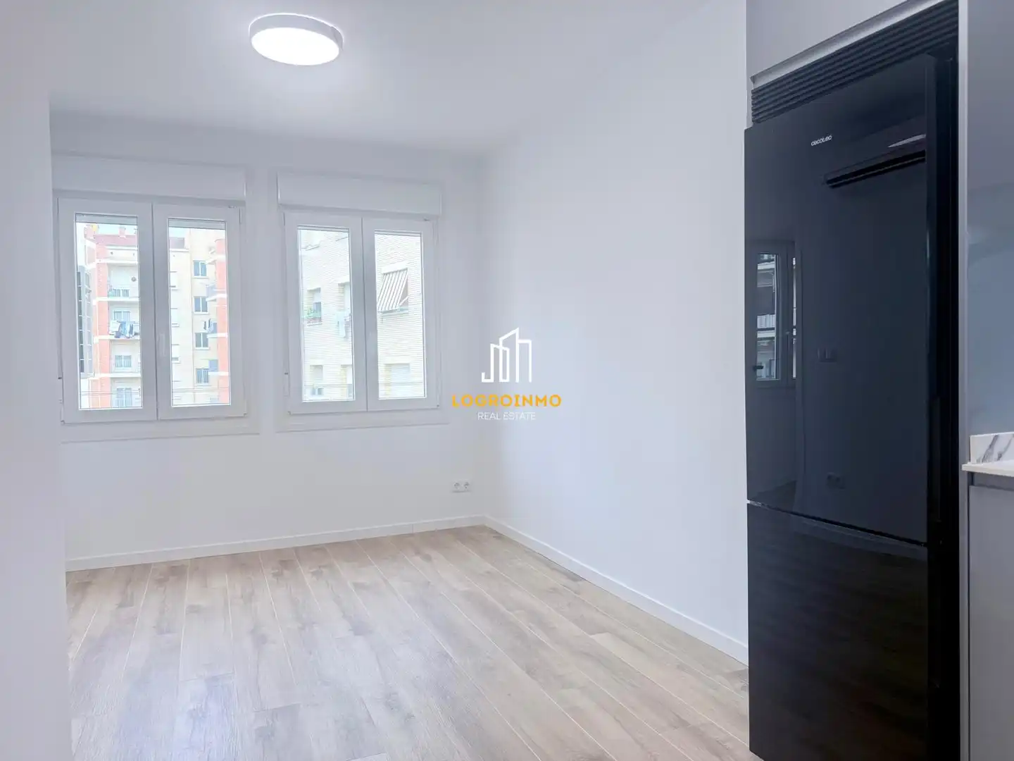 Habitación de Piso en venta en  Logroño con Aire acondicionado, Calefacción y Parquet