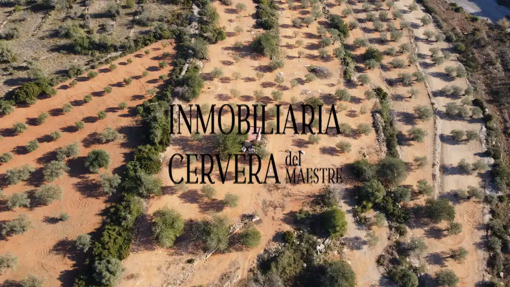 Vista exterior de Finca rústica en venda en Cervera del Maestre amb Terrassa