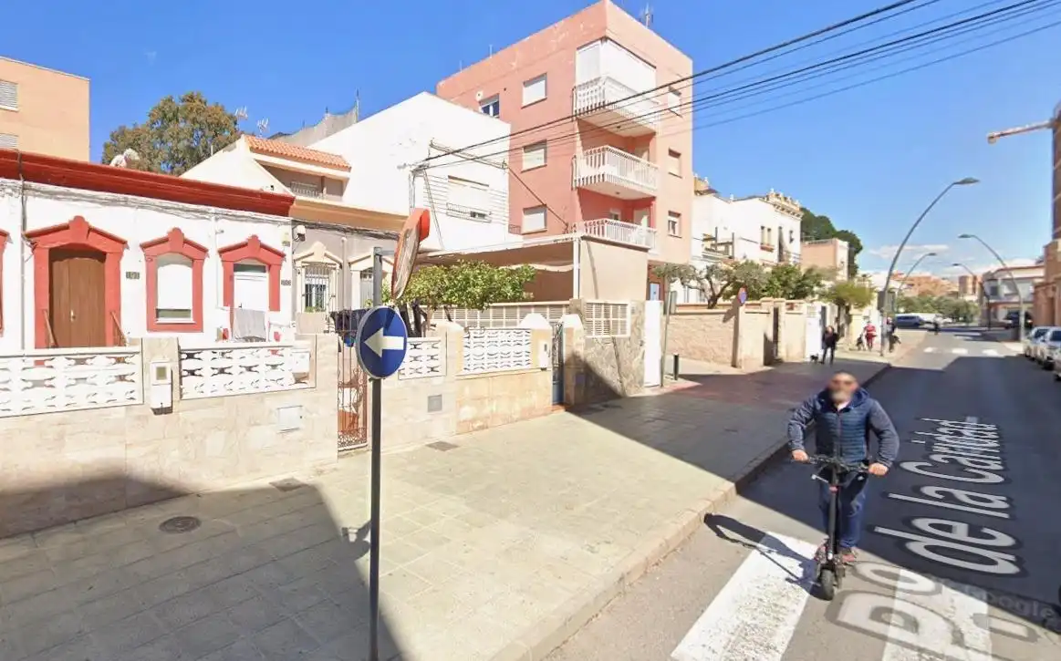 Vista exterior de Casa o xalet de lloguer en Almería