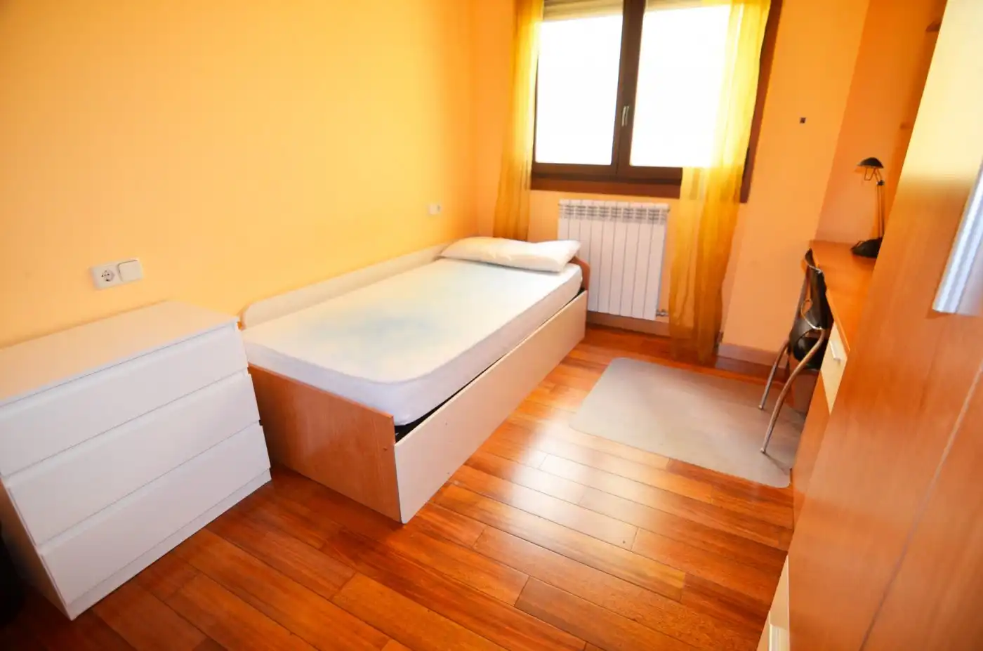 Habitación de Piso de alquiler en Salamanca con Calefacción y Amueblado