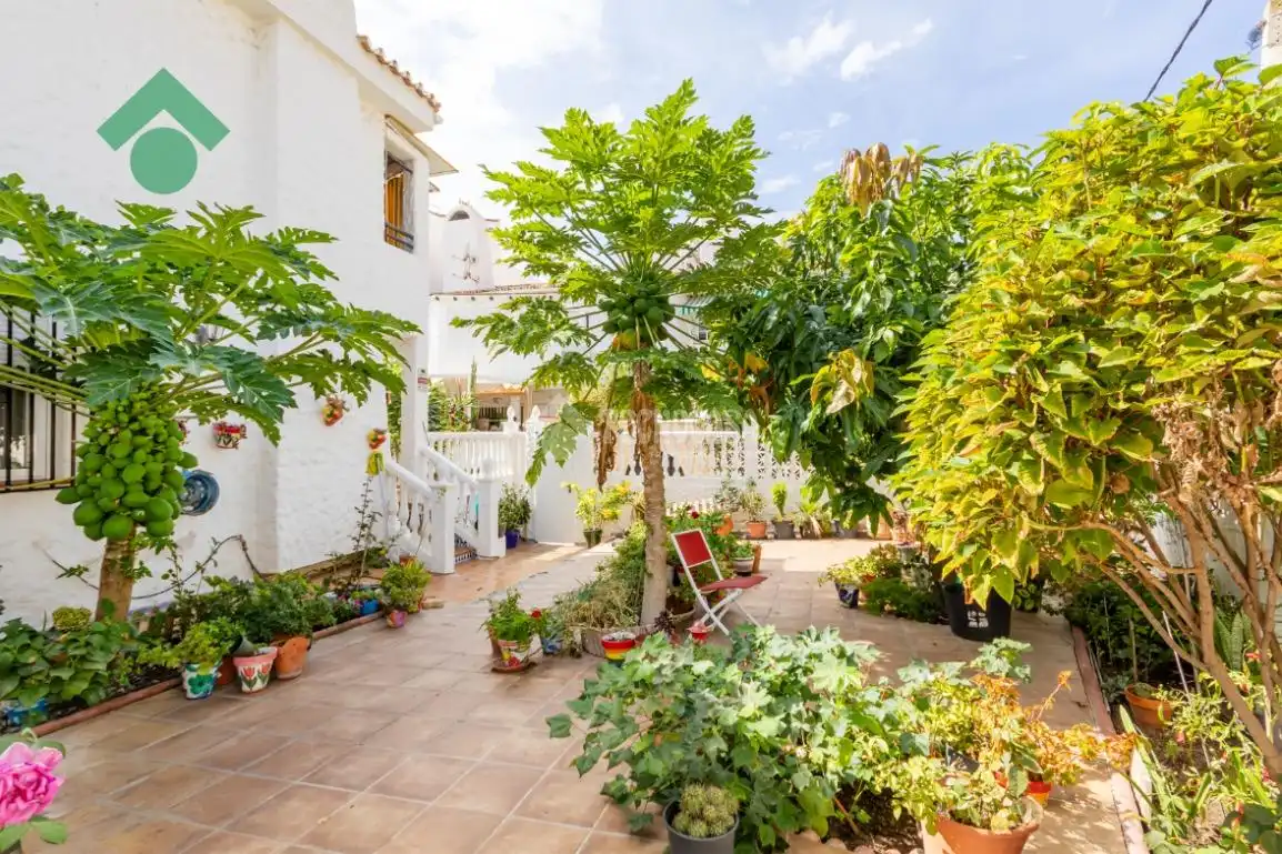 Maison jumelée avec piscine à vendre à Benajarafe, imagen 6