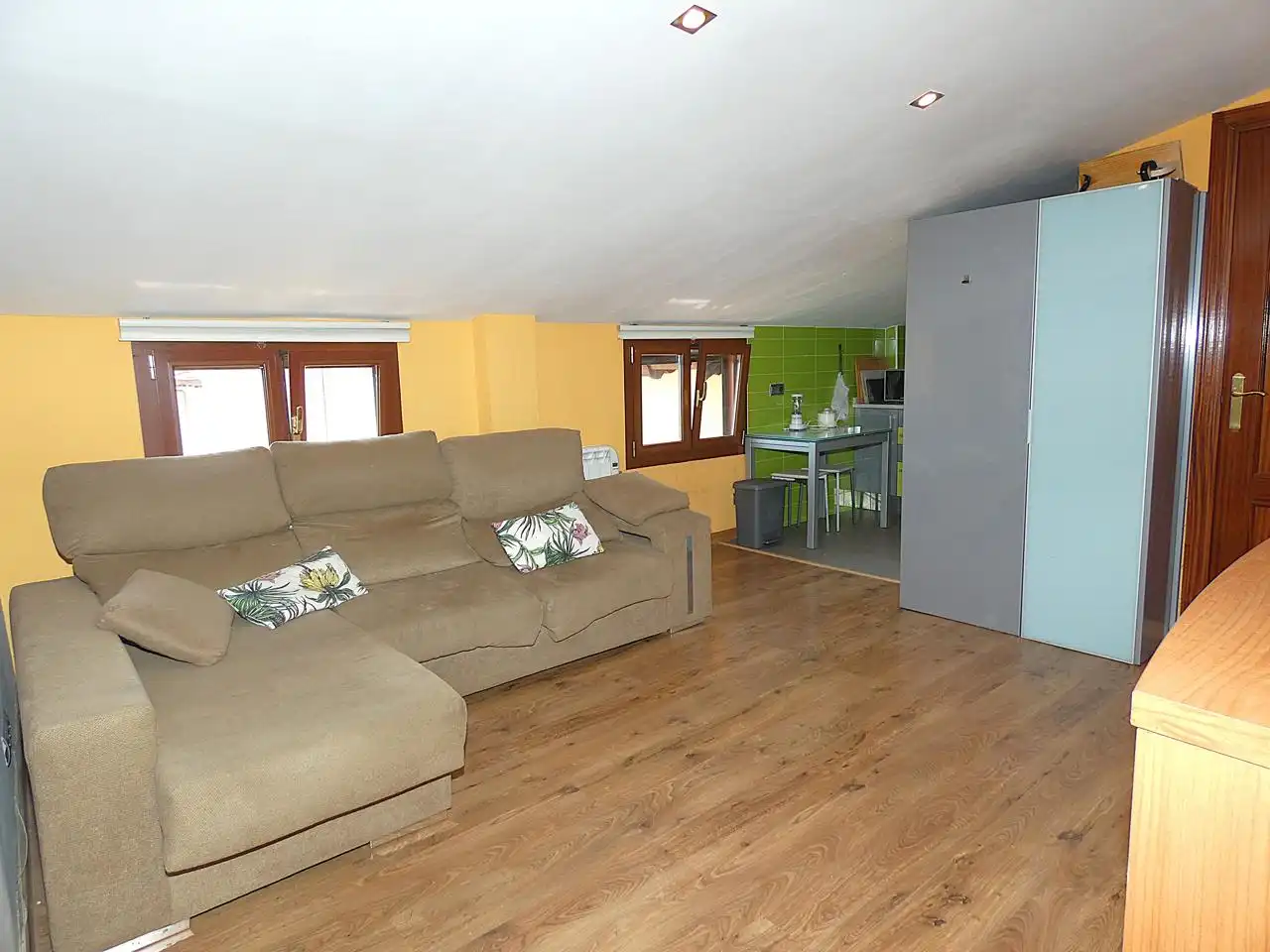Living room of Flat for sale in Barakaldo 