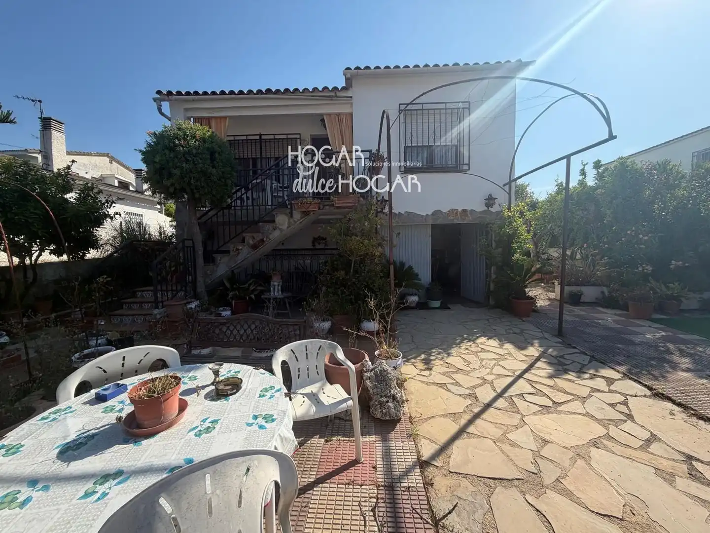Vista exterior de Casa o xalet en venda en Calafell amb Calefacció, Jardí privat i Terrassa