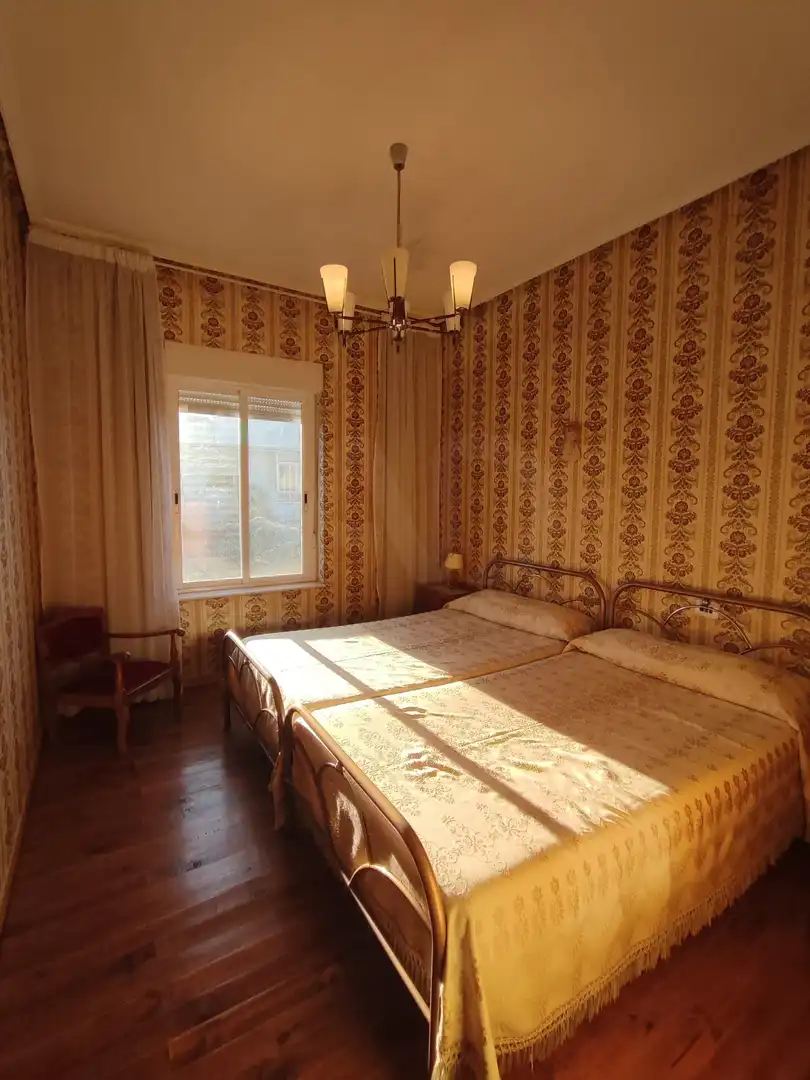 Bedroom of Country homes for sale in Hospital de Órbigo  with Heating