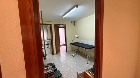 Foto 3 de Oficina de alquiler en Bernat Bacià, Eixample Nord, Girona