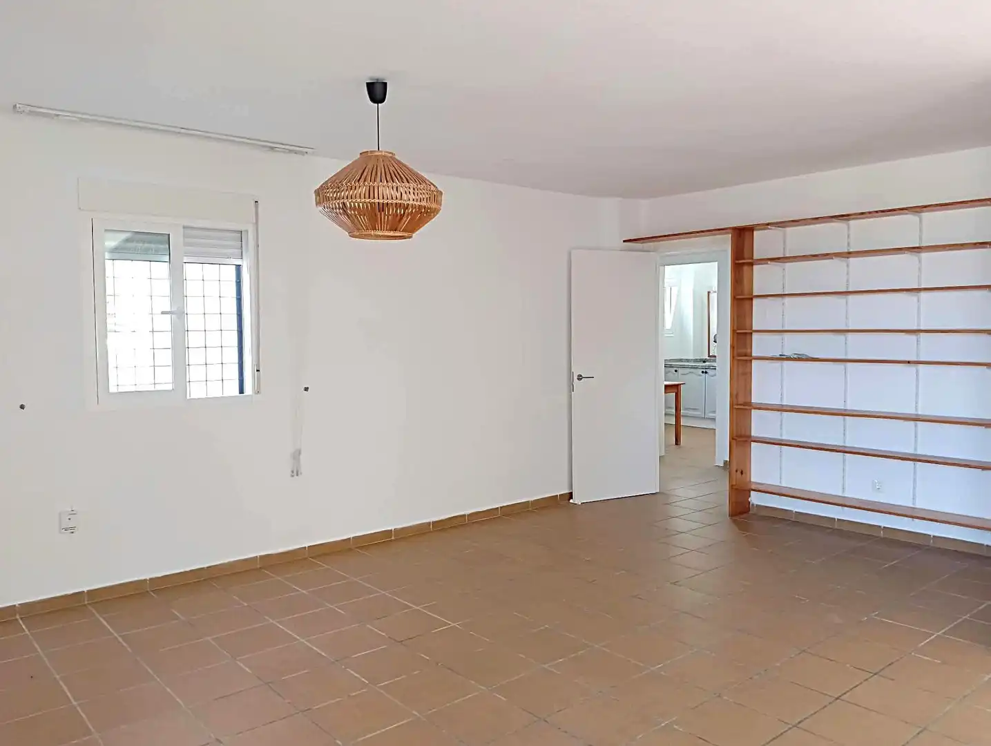 Wohnzimmer von Wohnung zur Miete in Málaga mit Klimaanlage, Privatgarten und Terrasse